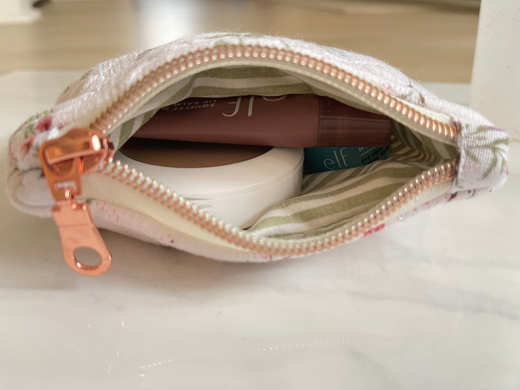 Wild Flower/Green - Pouch