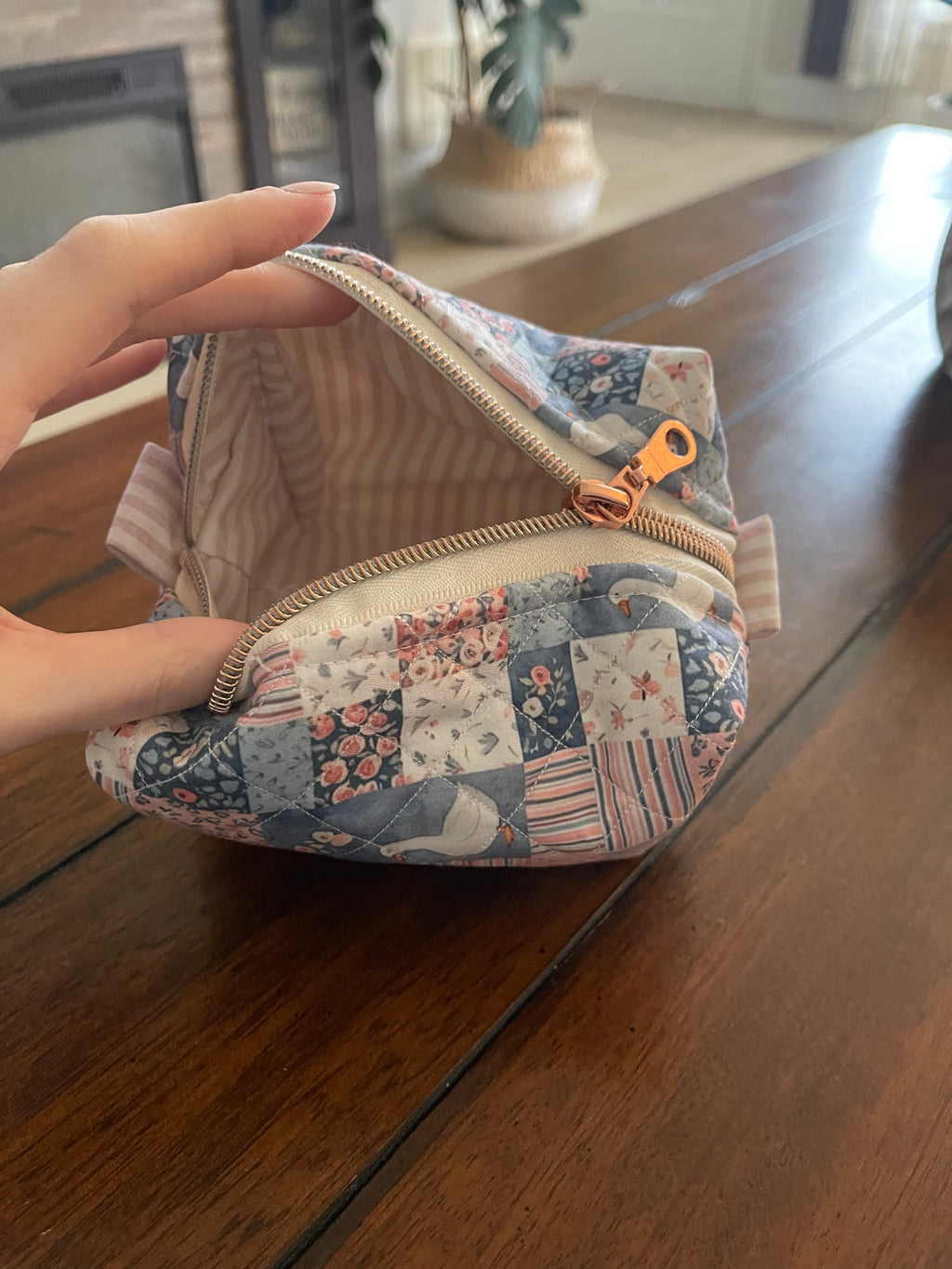Goose Makeup Bag - Small