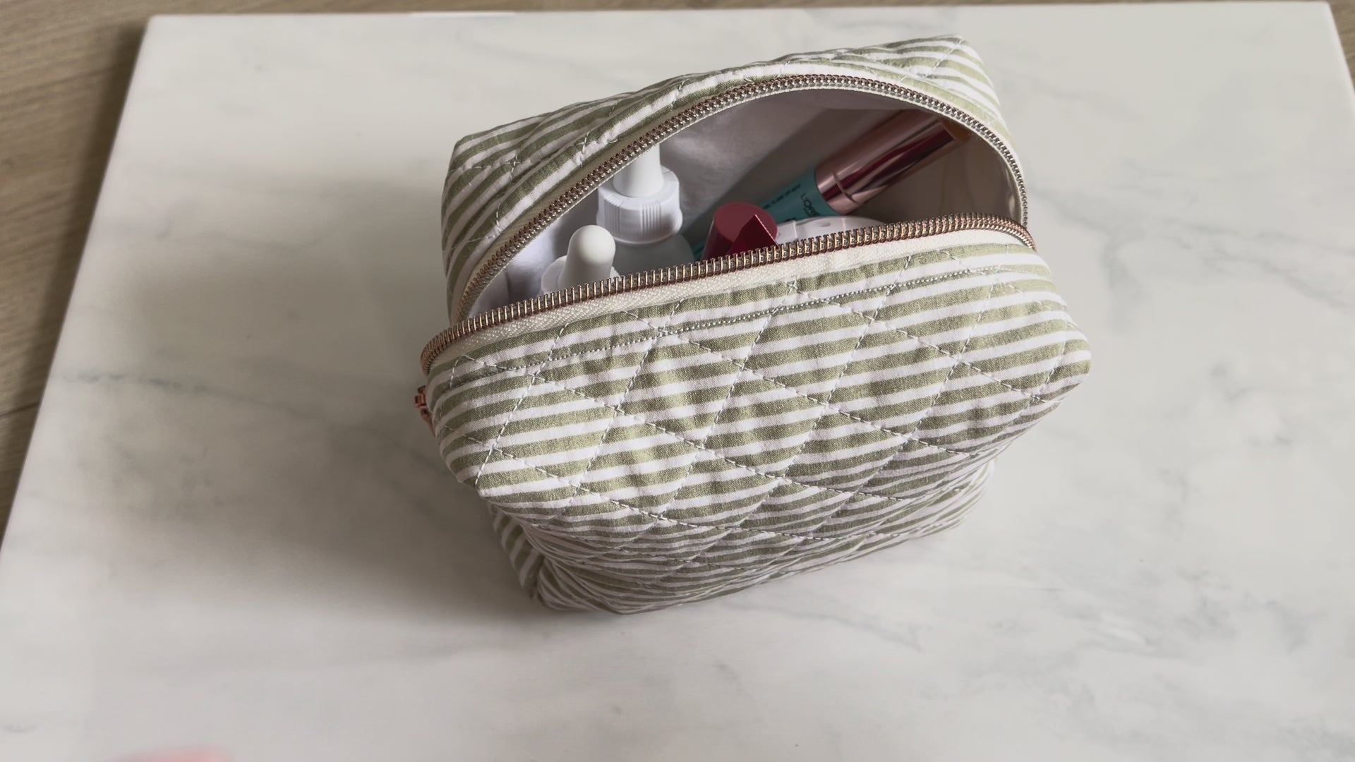 Green Striped - Medium White Lining