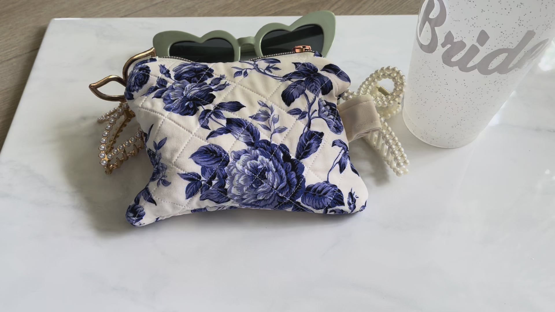 Blue Garden - Pouch